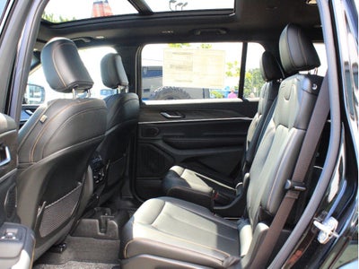 2026 Jeep Grand Cherokee L 85th Anniversary Edition