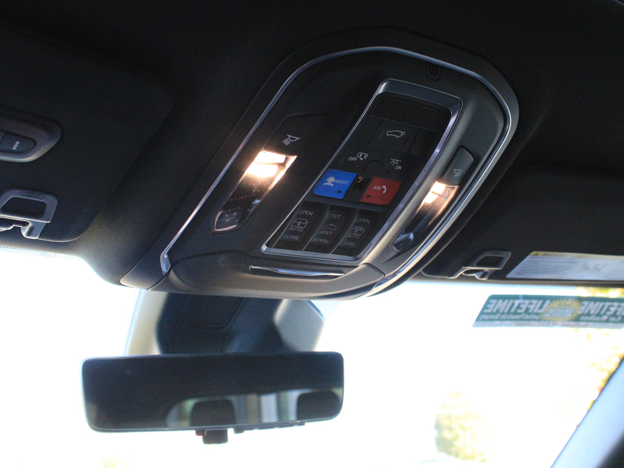 2027 Jeep Grand Cherokee L Limited Reserve
