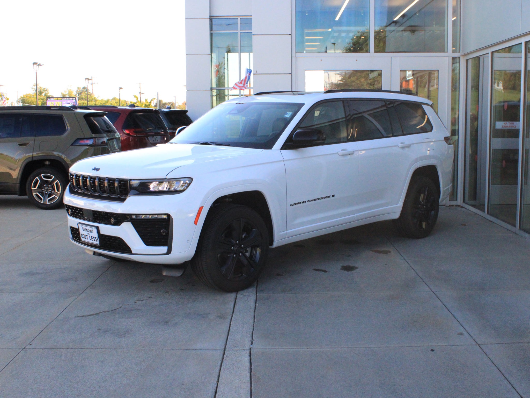 2027 Jeep Grand Cherokee L Limited Reserve