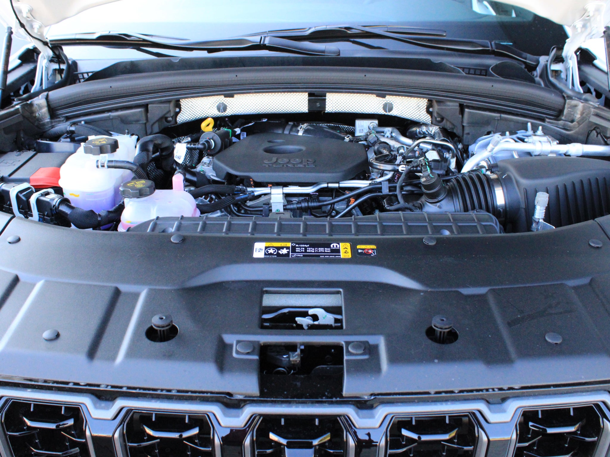 2027 Jeep Grand Cherokee L Limited Reserve
