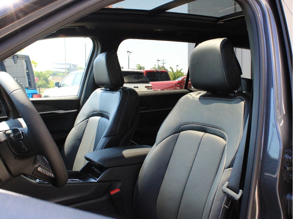 2026 Jeep Grand Cherokee L Limited Reserve