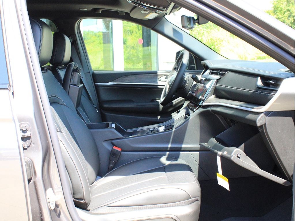 2026 Jeep Grand Cherokee L Limited Reserve