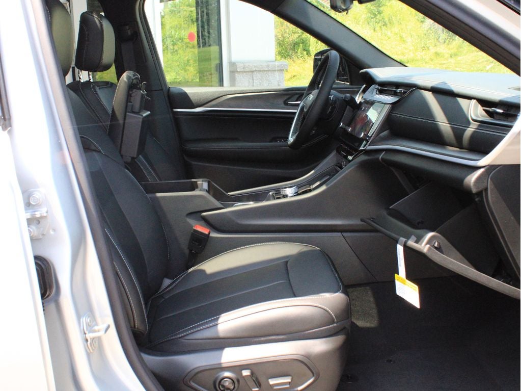 2026 Jeep Grand Cherokee L Limited Reserve