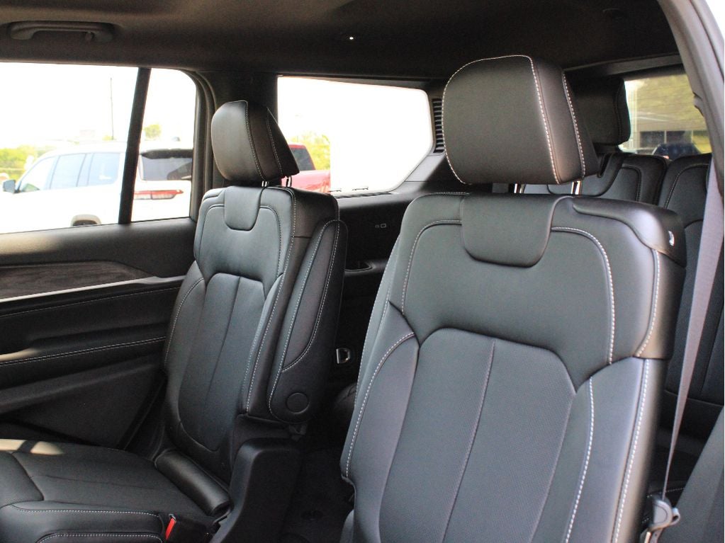 2026 Jeep Grand Cherokee L Limited Reserve