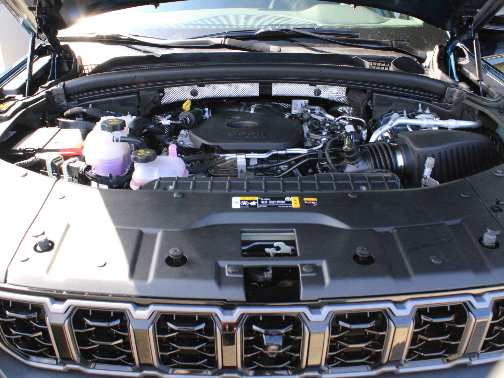 2027 Jeep Grand Cherokee L Limited Reserve