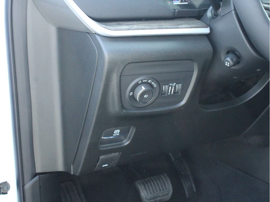 2026 Jeep Grand Cherokee L 85th Anniversary Edition