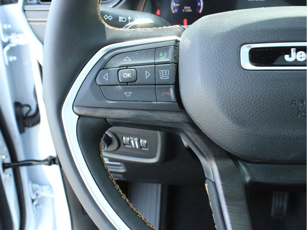 2026 Jeep Grand Cherokee L 85th Anniversary Edition