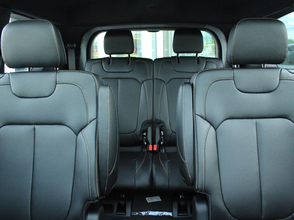 2026 Jeep Grand Cherokee L 85th Anniversary Edition