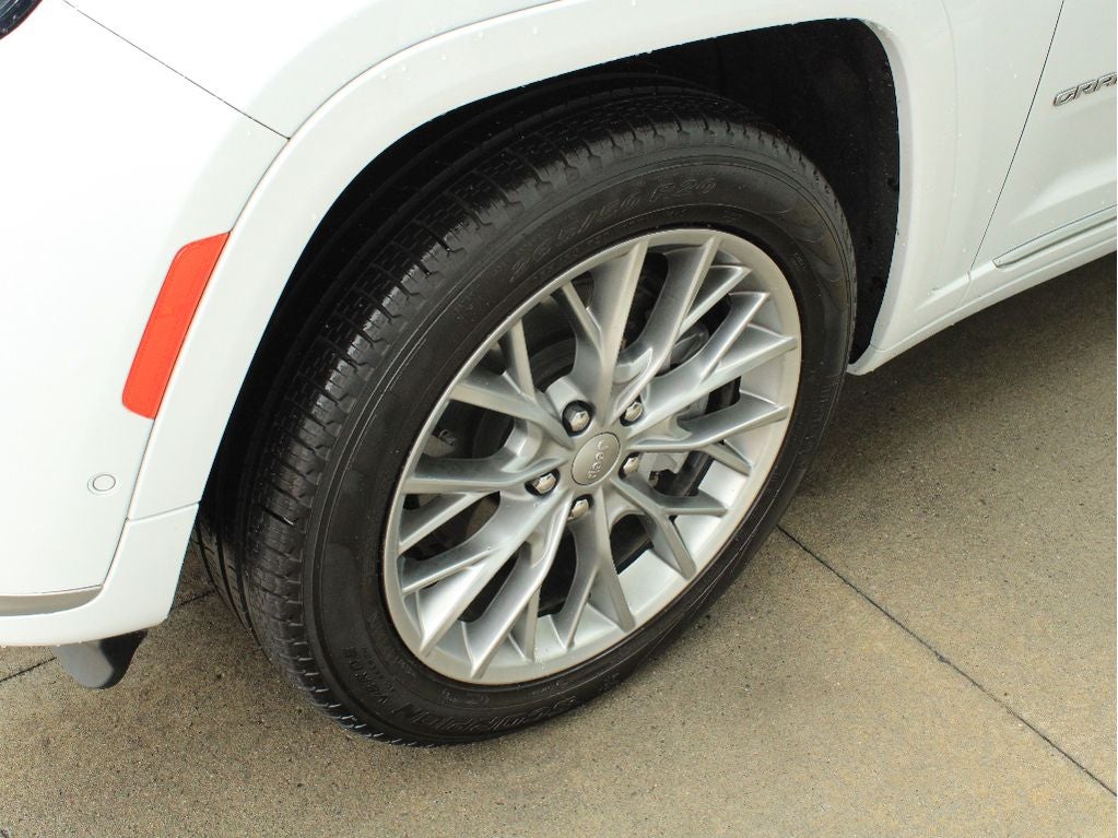 2025 Jeep Grand Cherokee L Summit