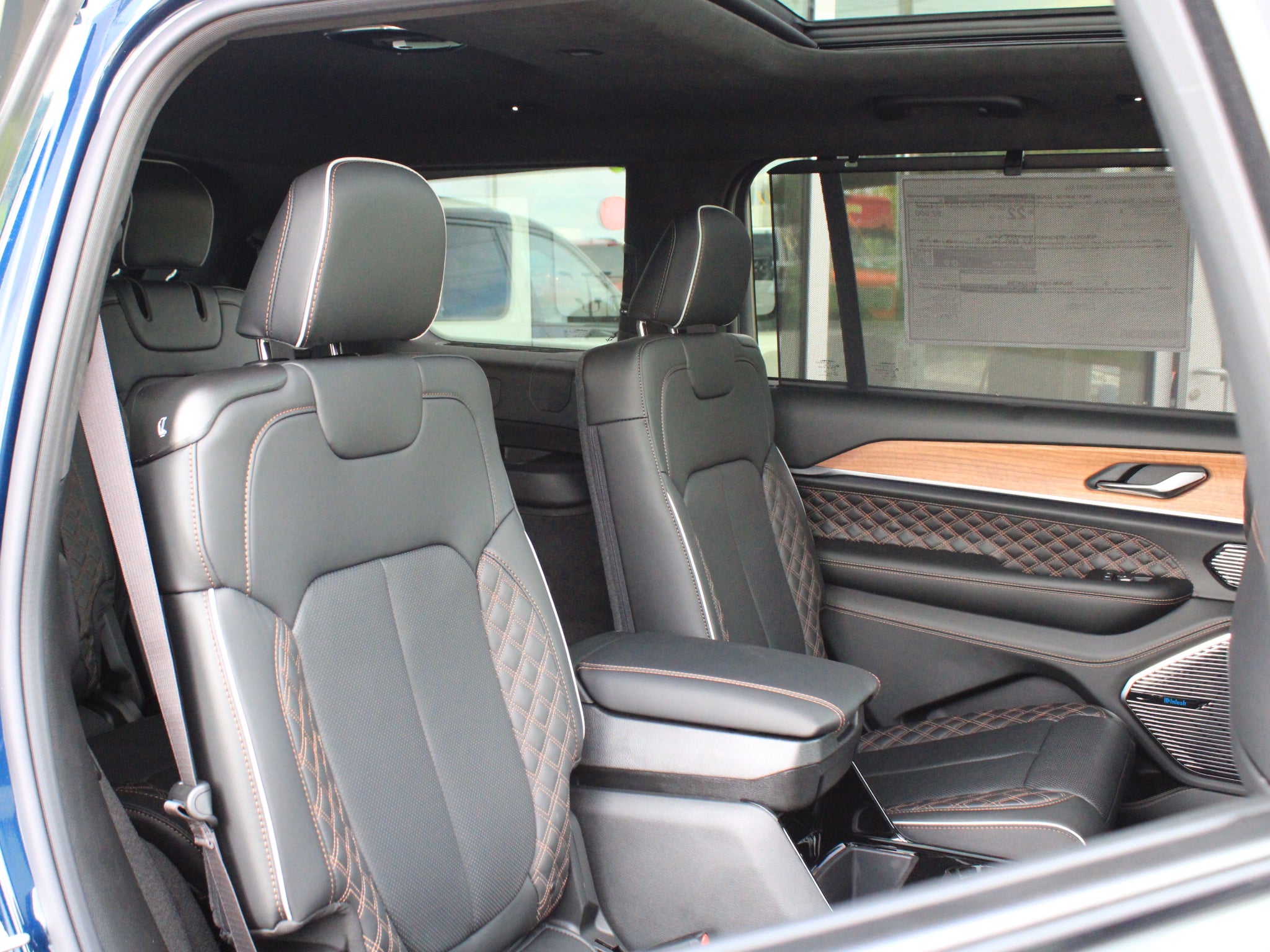 2027 Jeep Grand Cherokee L Summit