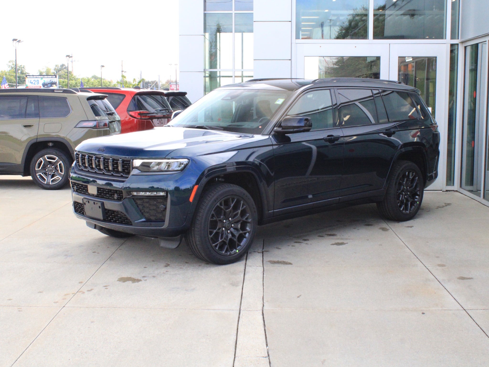2027 Jeep Grand Cherokee L Summit