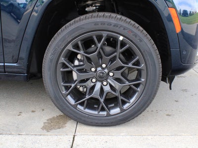 2027 Jeep Grand Cherokee L Summit