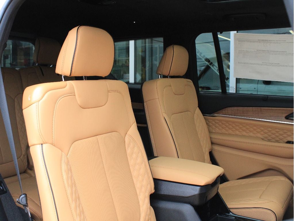 2026 Jeep Grand Cherokee L Summit