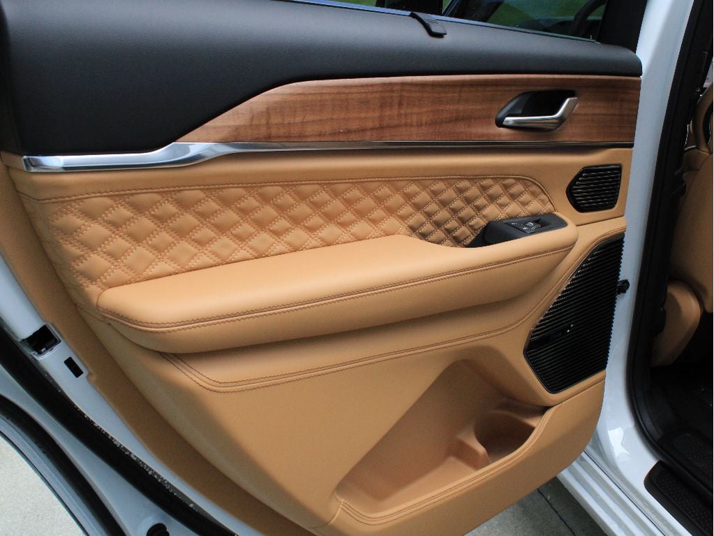 2026 Jeep Grand Cherokee L Summit