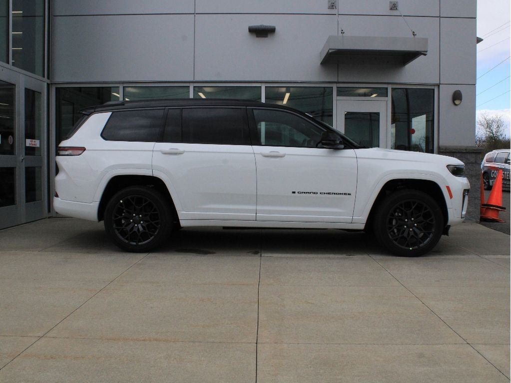 2026 Jeep Grand Cherokee L Summit