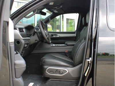 2026 Jeep Grand Wagoneer Base
