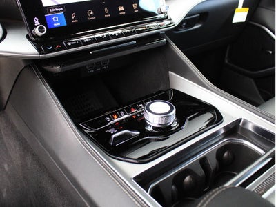 2026 Jeep Grand Wagoneer Base