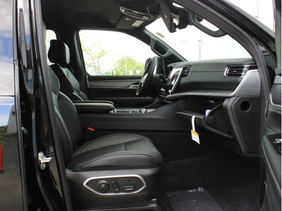 2026 Jeep Grand Wagoneer Base