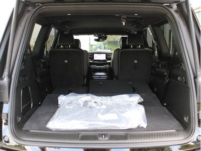 2026 Jeep Grand Wagoneer Base