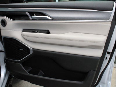 2026 Jeep Grand Wagoneer Base