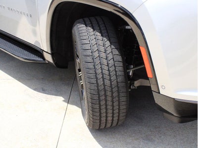 2026 Jeep Grand Wagoneer Base