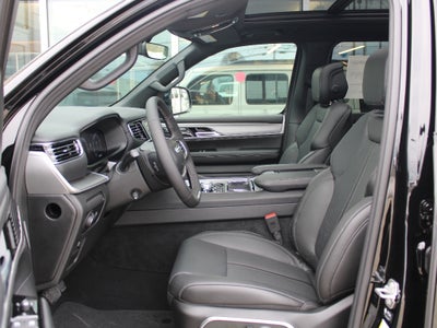 2026 Jeep Grand Wagoneer Base