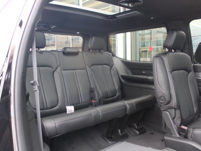 2026 Jeep Grand Wagoneer Base