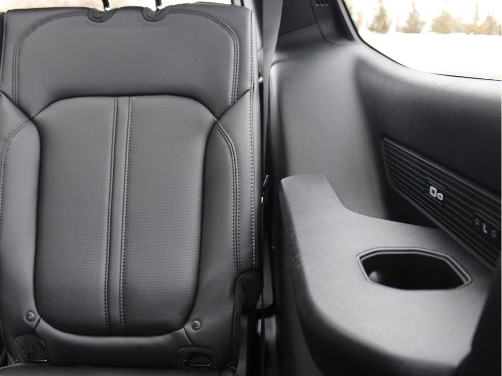 2026 Jeep Grand Wagoneer Base