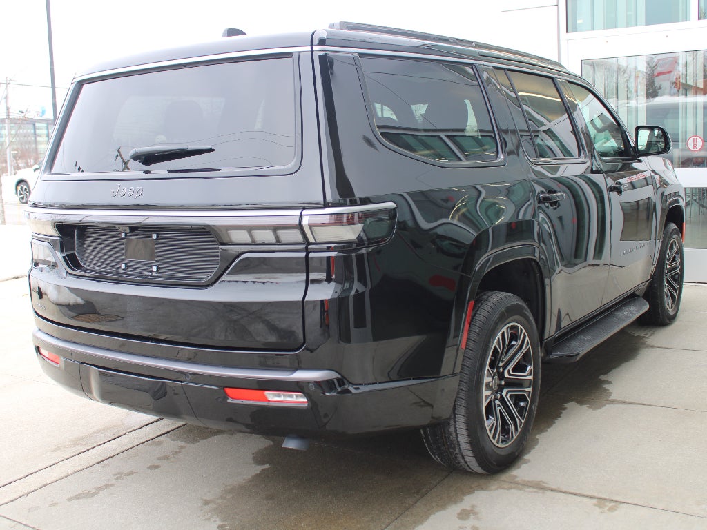 2026 Jeep Grand Wagoneer Base