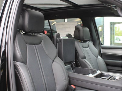 2026 Jeep Grand Wagoneer Base