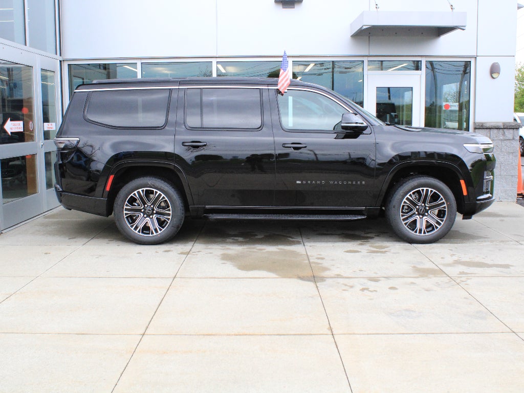 2026 Jeep Grand Wagoneer Base