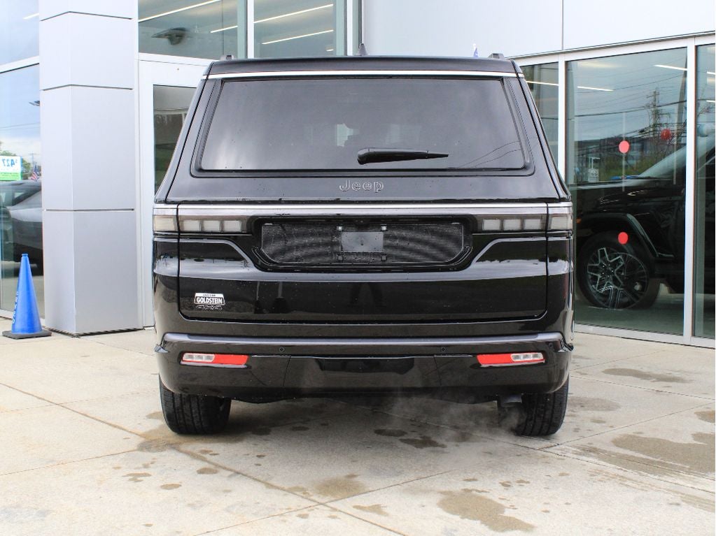 2026 Jeep Grand Wagoneer Base