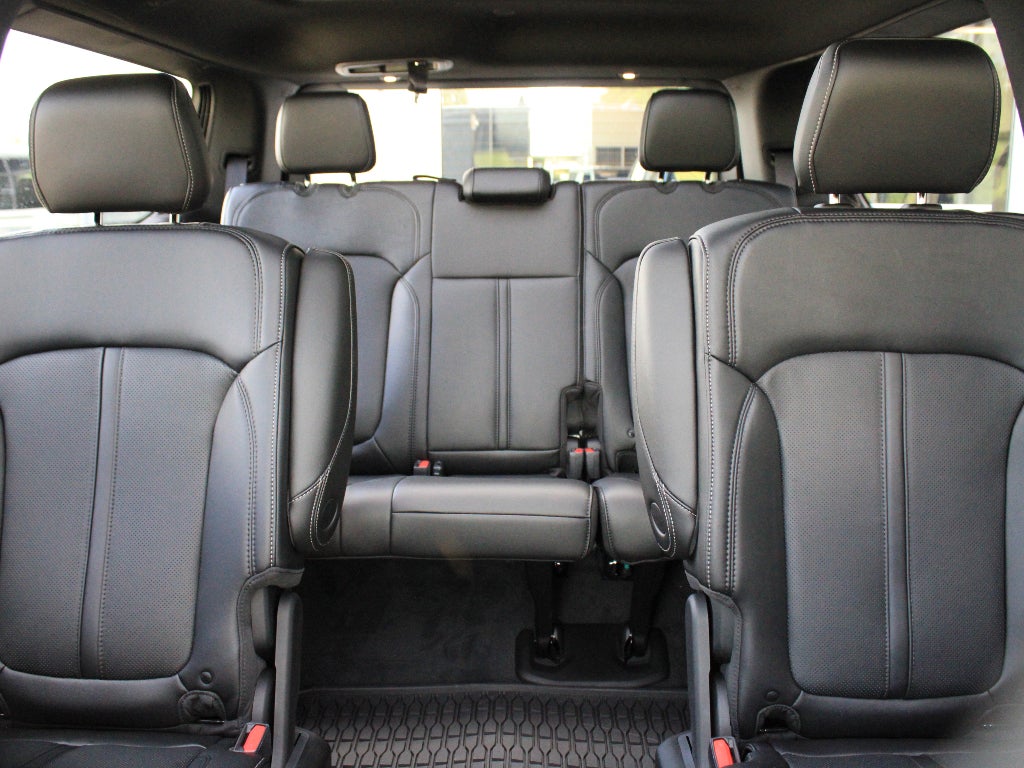 2026 Jeep Grand Wagoneer Upland