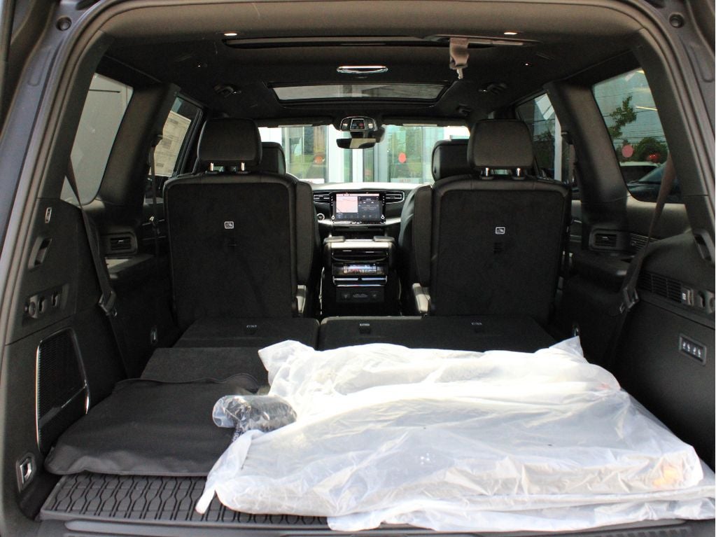 2026 Jeep Grand Wagoneer Upland