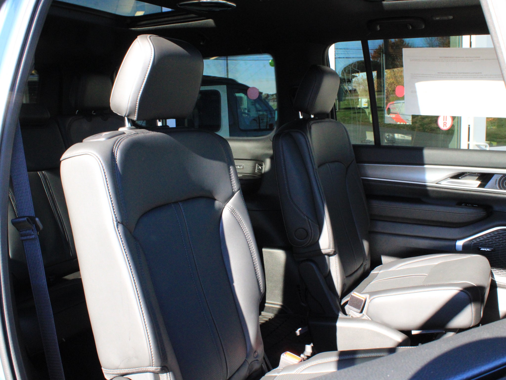 2027 Jeep Grand Wagoneer Upland