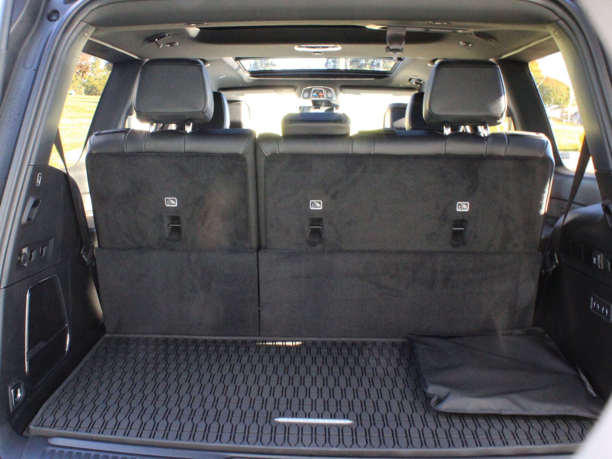 2027 Jeep Grand Wagoneer Upland