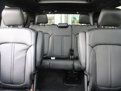 2026 Jeep Grand Wagoneer Base