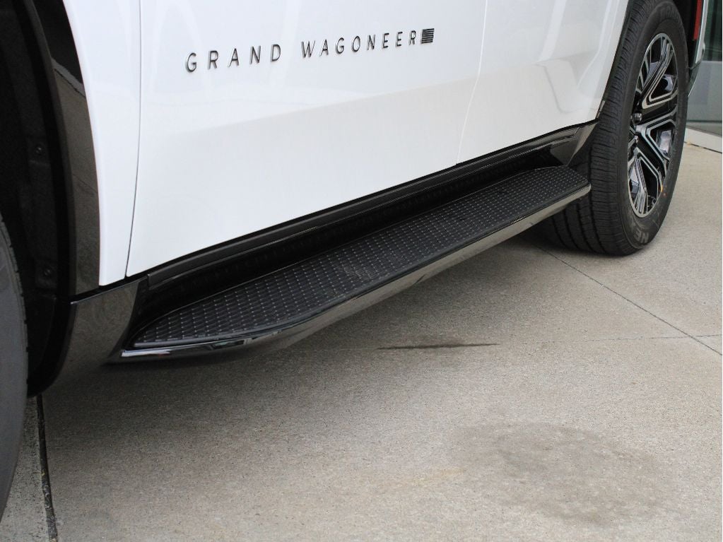 2026 Jeep Grand Wagoneer Base