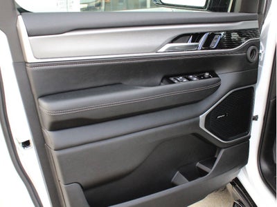 2026 Jeep Grand Wagoneer Base