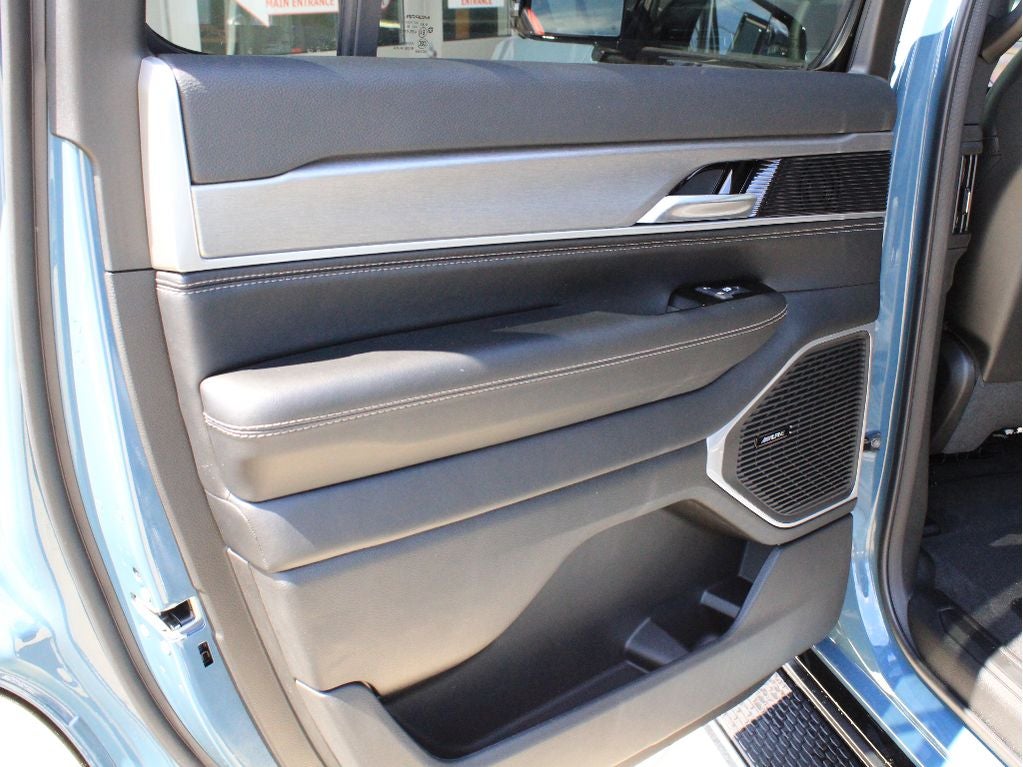 2026 Jeep Grand Wagoneer Upland
