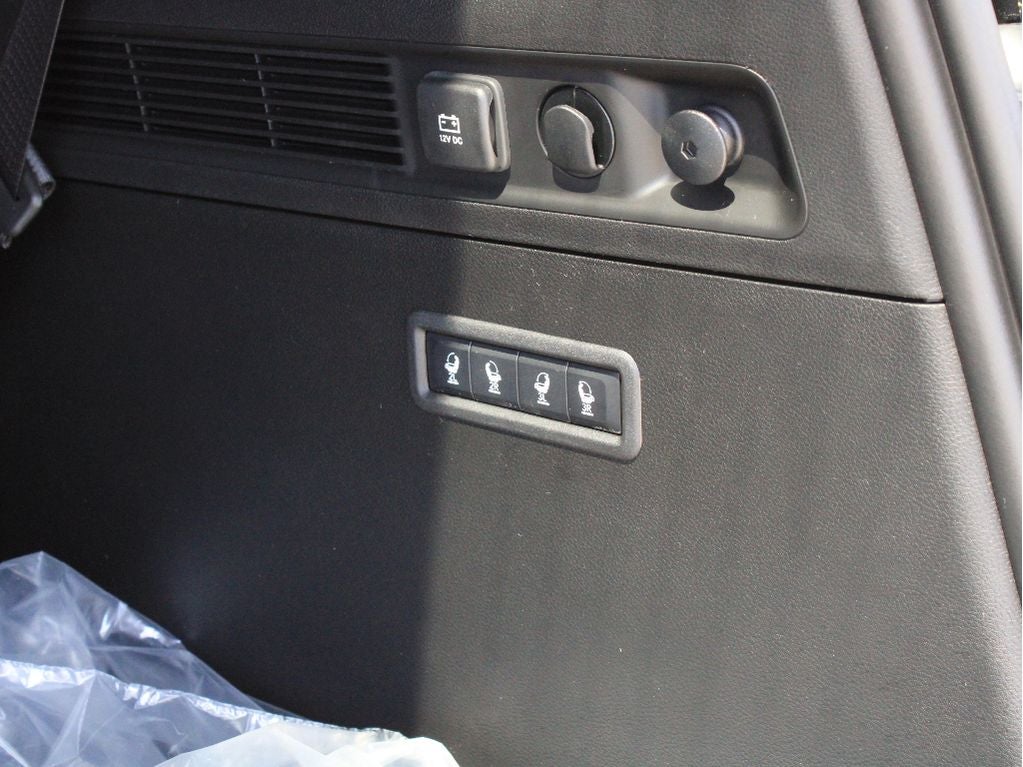 2026 Jeep Grand Wagoneer Upland