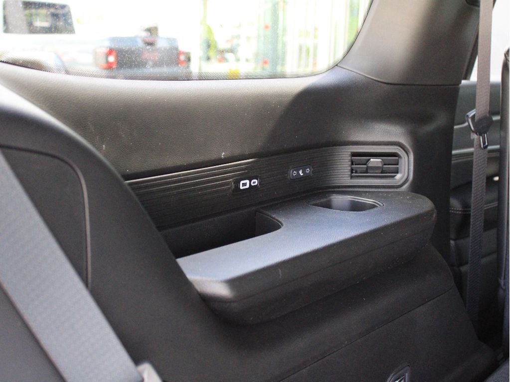 2026 Jeep Grand Wagoneer Base