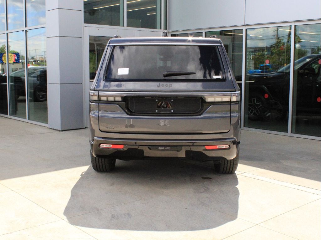 2026 Jeep Grand Wagoneer Base