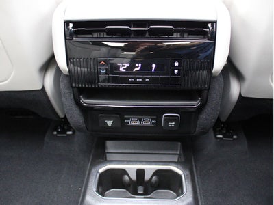2026 Jeep Grand Wagoneer Base