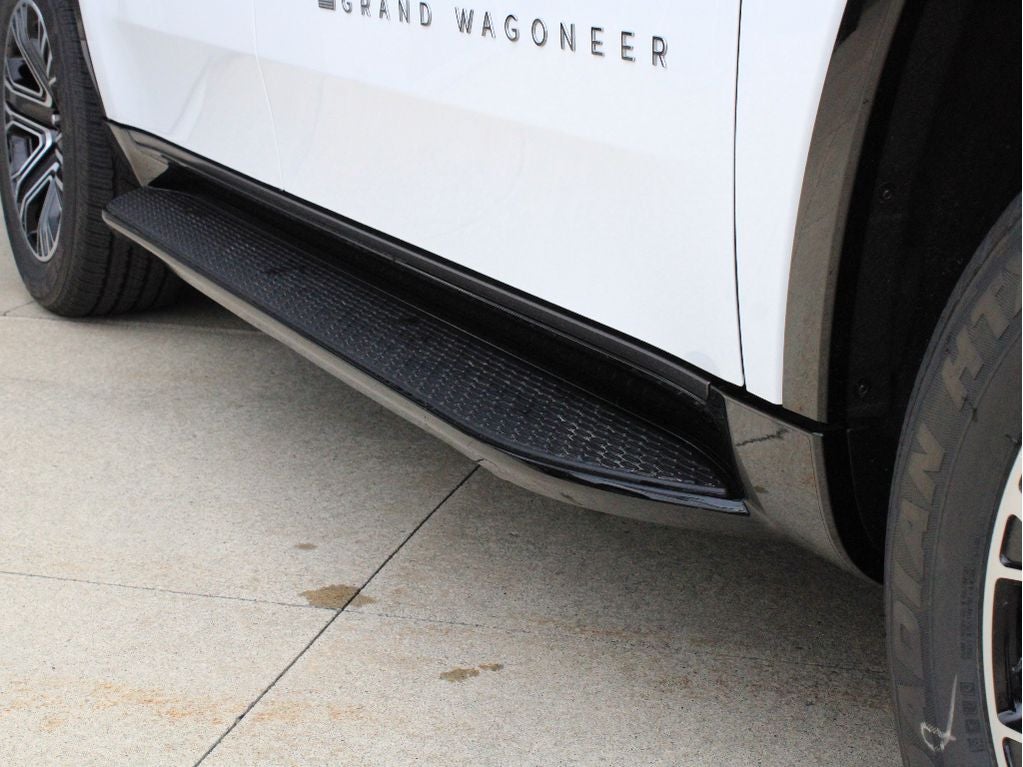 2026 Jeep Grand Wagoneer Base