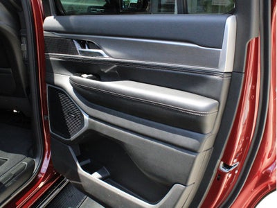 2026 Jeep Grand Wagoneer Upland