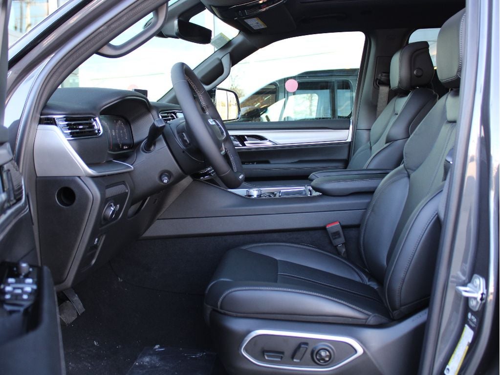 2026 Jeep Grand Wagoneer Upland