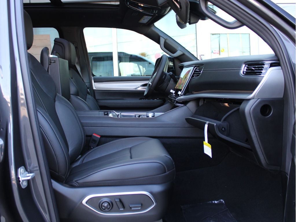 2026 Jeep Grand Wagoneer Upland