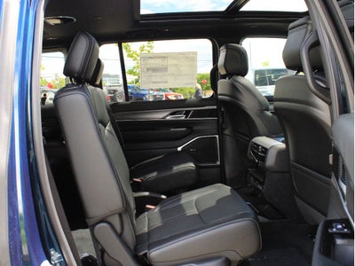 2026 Jeep Grand Wagoneer Base