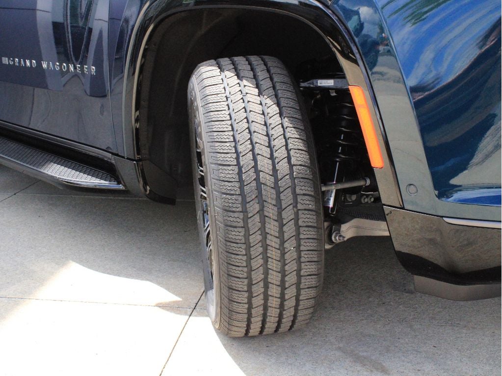 2026 Jeep Grand Wagoneer Base